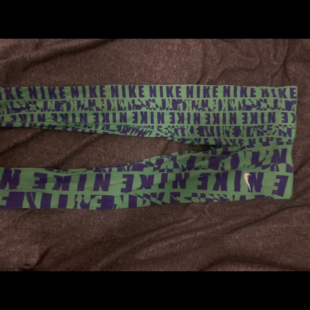 Girls Nike Leggings